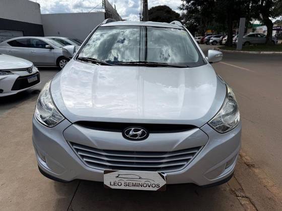 HYUNDAI IX35 2.0 MPI 4X2 16V FLEX 4P AUTOMÁTICO HYUNDAI IX35 2.0 MPI 4X2 16V FLEX 4P AUTOMÁTICO